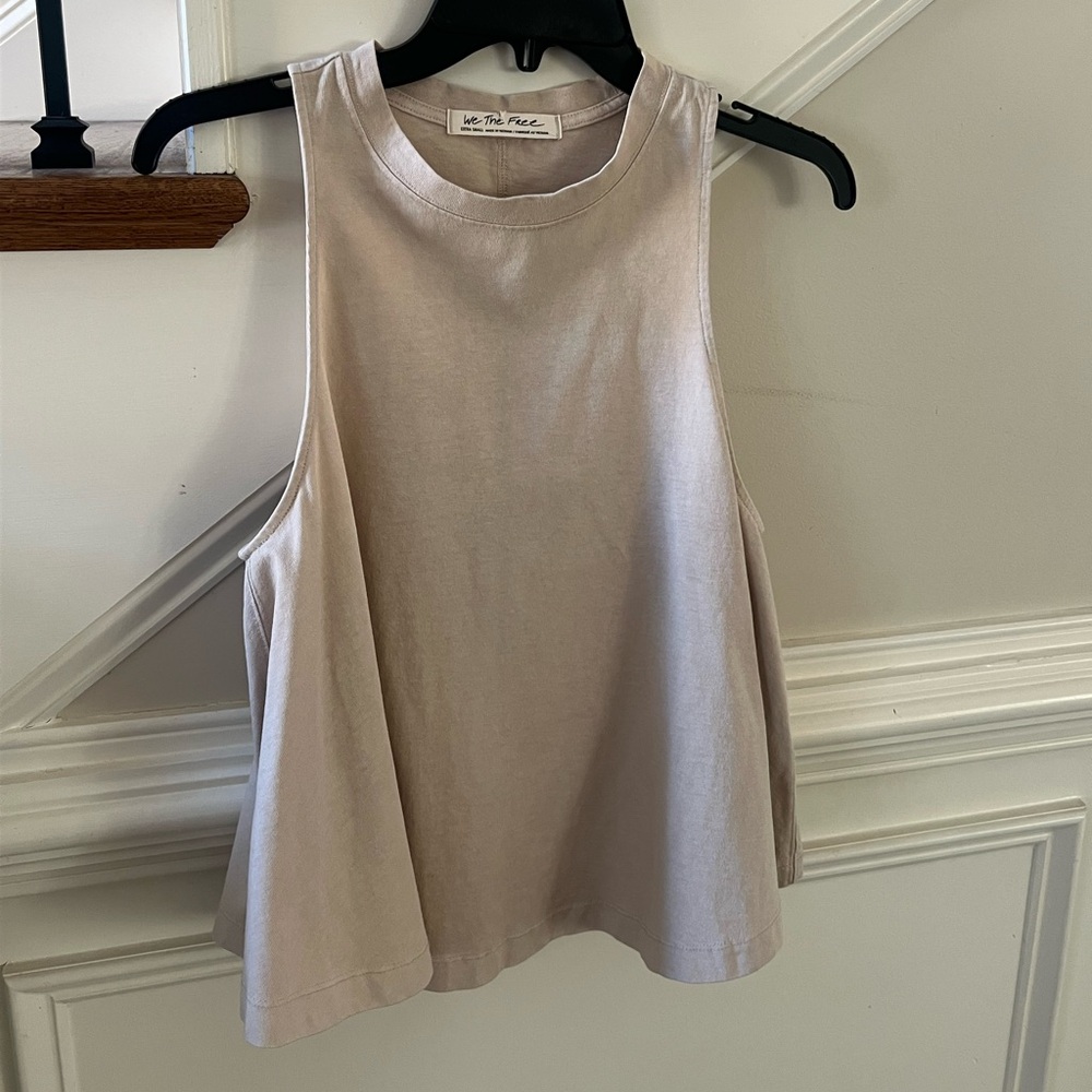 WE THE FREE Tan flowy Tank